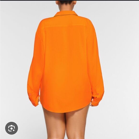 NWT SKIMS coverups long button up shirt OVERSIZED - Picture 6 of 6